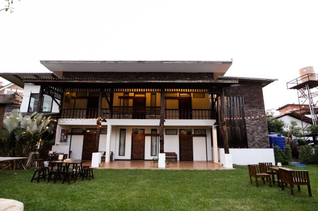 Croissant Hotel And Cafe Chiang Rai Dış mekan fotoğraf